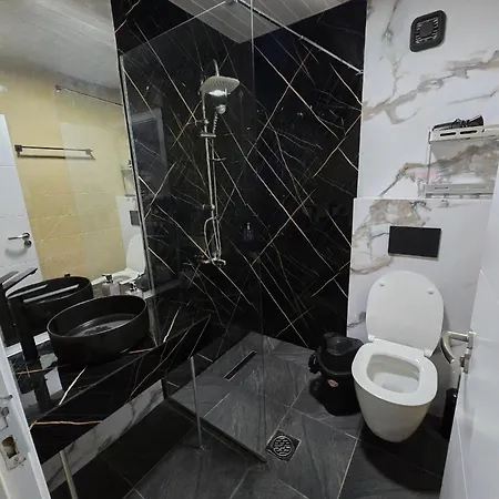 Aya Σκόπια